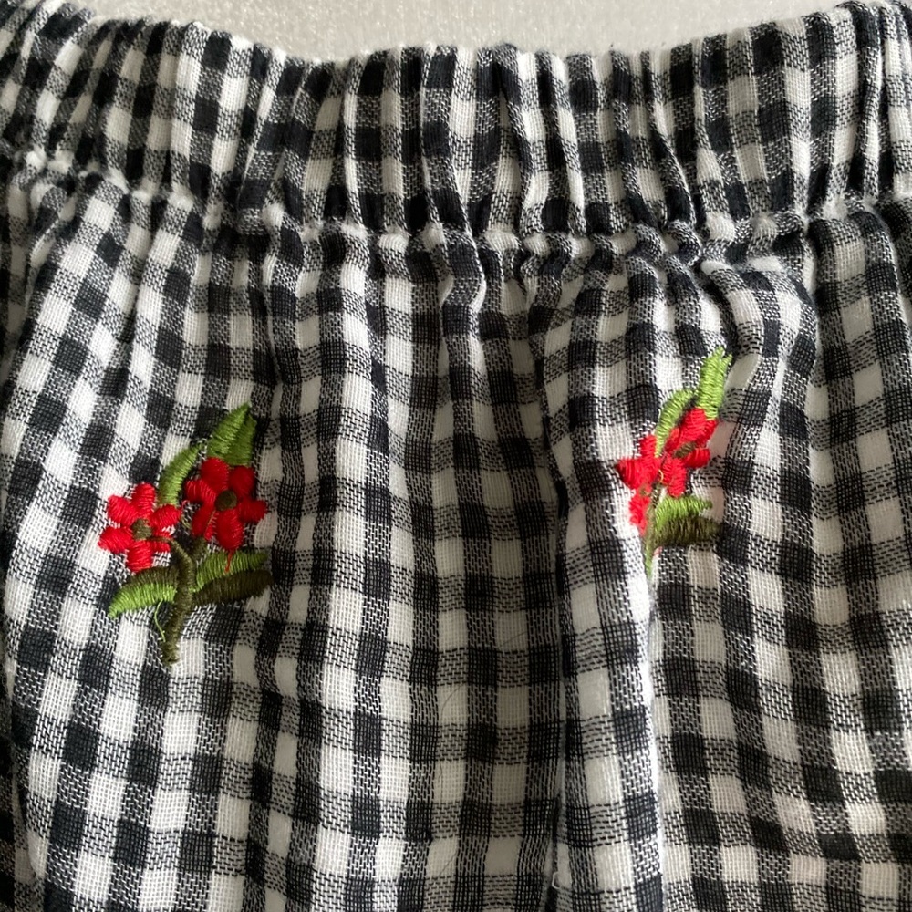 Off Shoulder Top - Picture 3 of 6